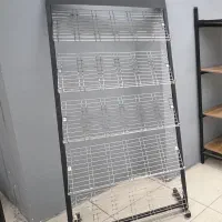 قفسه شیبدار