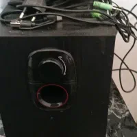 ضبط سه تیکه کامپیوتر