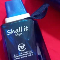 ادکلن ۱۰۰ میل شرکتی با بوی جذاب