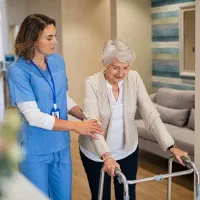 اعزام پرستار سالمند/کودک/بیمار