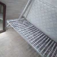 تخت خواب اهنی وتشک رویال