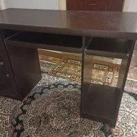 میز کامپیوتر