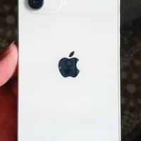 اپل iPhone 12 با حافظهٔ ۱۲۸ گیگابایت