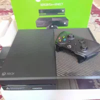 یکXBOX one کپیخور پربازی و تک دسته اصلی پلمپ