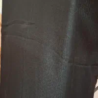روسری قواره ای مشکی با طرحی ظریف