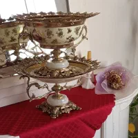پذیرایی لیلی و مجنون و برنز