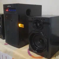 اسپیکر دارای بلوتوث فلش خور و آیوایکس کاملا سالم