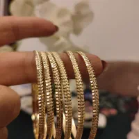 النگو طلاروس