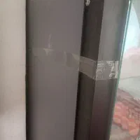 بوفه در حد نو پنچ جا دار بزرگ ،بستگی به طرف