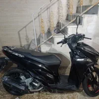 موتور کلیک مدل ۱۴۰۱ هوندا