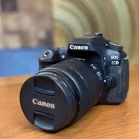 دوربین عکاسی cannon 80D با لنز 18/135