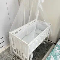 گهواره + کریر + روروئک / درحد نو و سالم