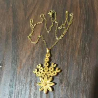 گردنبند زینتی