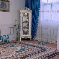 بوفه وساعت