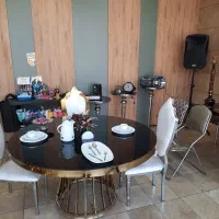 رنت لند    کرایه میز و صندلی تاشو،عروسک تن پوش و..