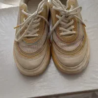 کتونی سایز ۳۹ هیج جاش پاره نیست|کیف، کفش، کمربند|اراک, |دیوار