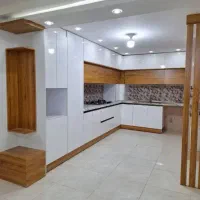 یک طبق دربست حیاط دار شیک در ملک یک طبقه ایی