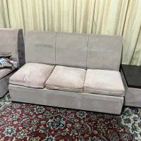 دوست مبل با یه کمد ام دی اف دو عدد میز تحریر|مبلمان خانگی و میز عسلی|تهران, شیخ هادی|دیوار
