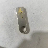 فلش ۱۶گیگ اصلی