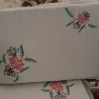 نیم پشتی گلدوزی