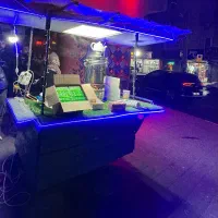 فروش گاری با میز صندلی ویترین|فروشگاه و مغازه|رشت, نامجو|دیوار