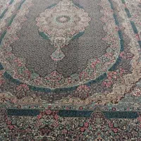 دو عدد فرش دسته دوم در حد نو تمیز