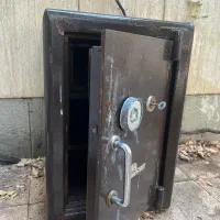 گاوصندوق کاوه