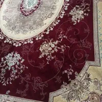 فرش. ۱۲ زرشکی رنگ کرم وزرشکی