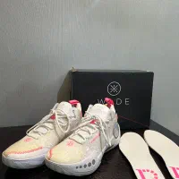 کتونی بسکتبال