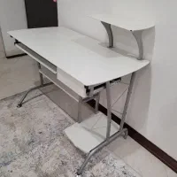 میز کامپیوتر/تحریر