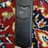 گوشی طرح ورتو تمام مشکی