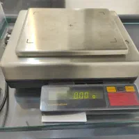 ترازو زرگری