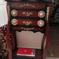 میزوگل میز در حد نو مناسب در منزل و باغ