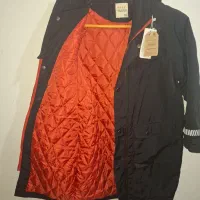 کاپشن|لباس|جهرم, |دیوار