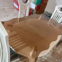 میز چهار نفره