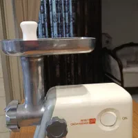 چرخ گوشت ناسیونال در حد نو