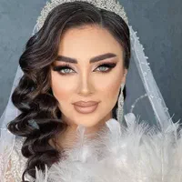 میکاپ و شنیون حرفه ای فقط1میلیون و هفتصدهزار تومان|خدمات آرایشگری و زیبایی|تهران, مرزداران|دیوار
