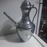 تعدادی ظروف قدیم