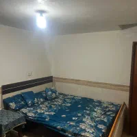 منزل مبله یک خواب حرم و بازار|اجارهٔ کوتاه‌مدت آپارتمان و سوئیت|شیراز, شاهچراغ|دیوار