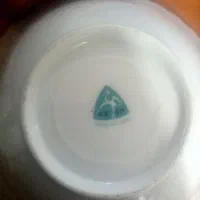 گل سرخ|کلکسیون اشیاء عتیقه|زنجان, |دیوار