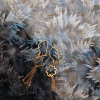 فروش فوری گوشواره و النگو درحدنو