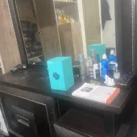 بوفه و میز ارایش باهم یه تومن