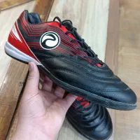 کفش فوتسال|کیف، کفش، کمربند|بهشهر, |دیوار