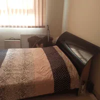 تخت دو نفره|تخت و سرویس خواب|شاهین‌شهر, شهرک هشت بهشت|دیوار