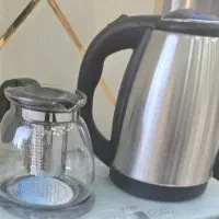 چای ساز نیاز به تعمیر  با سینی سالم
