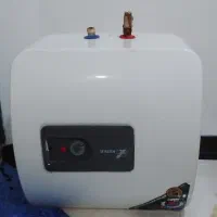 آبگرمکن ۳۰ لیتری