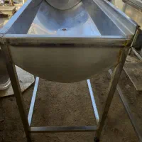 سینک صنعتی ۲ عدد تک لگن بزرگ و۳ لگن آلمانی تمیز