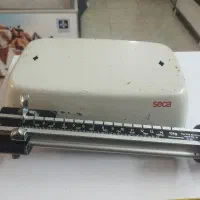 ترازو عتیقه المانی|کلکسیون اشیاء عتیقه|کازرون, |دیوار