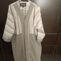 مانتو|لباس|بروجن, |دیوار