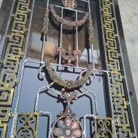 دروازه وخانه خودرانقاشی کنیدرنگ رایگان بگیرید